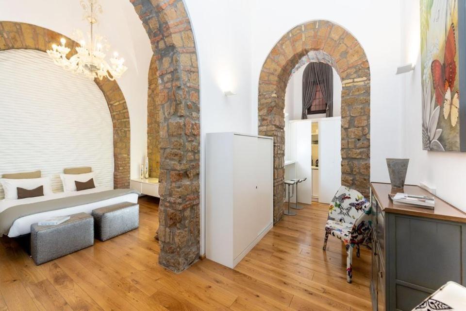 Апартаменты Colosseo Loft Con Jacuzzi Рим Экстерьер фото